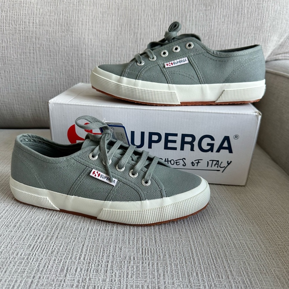 NWT Superga 2750 Cotu Classic Sneakers in Grey